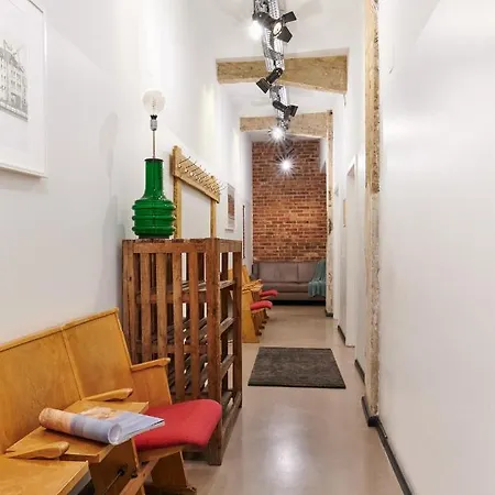 Old Printing House - Modern I I 2 Min Hbf I E-ladesaeule Apart Otel