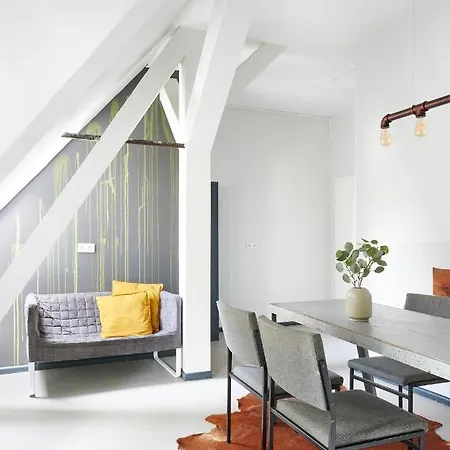 Old Printing House - Modern I I 2 Min Hbf I E-ladesaeule Aparthotel Hannover